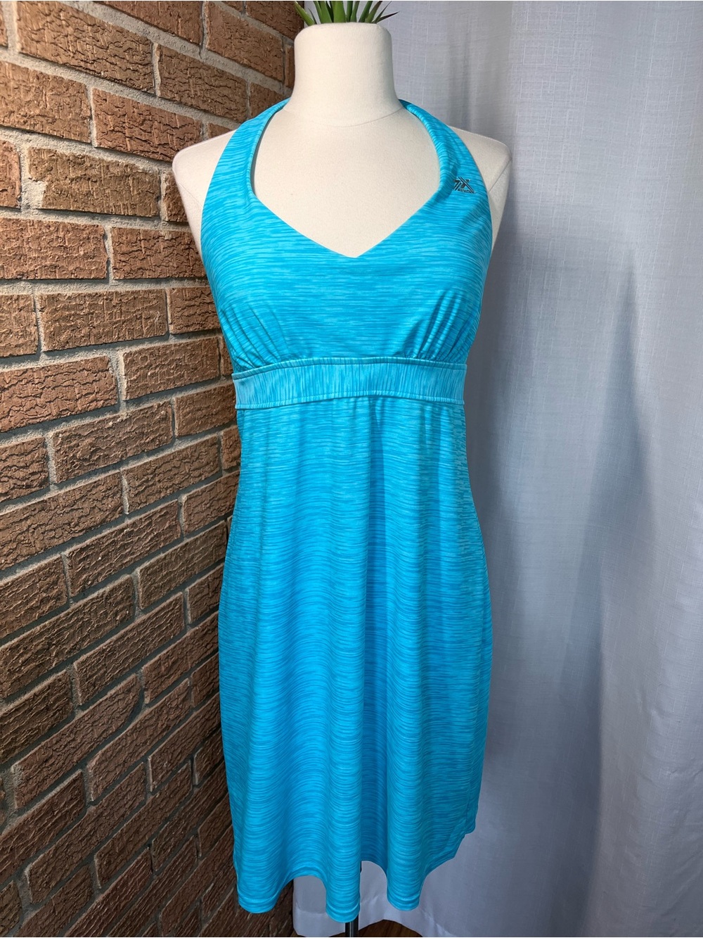 ZeroXposur Activewear Halter Swim Dress Blue Textured Stripe V Neck Built In Bra